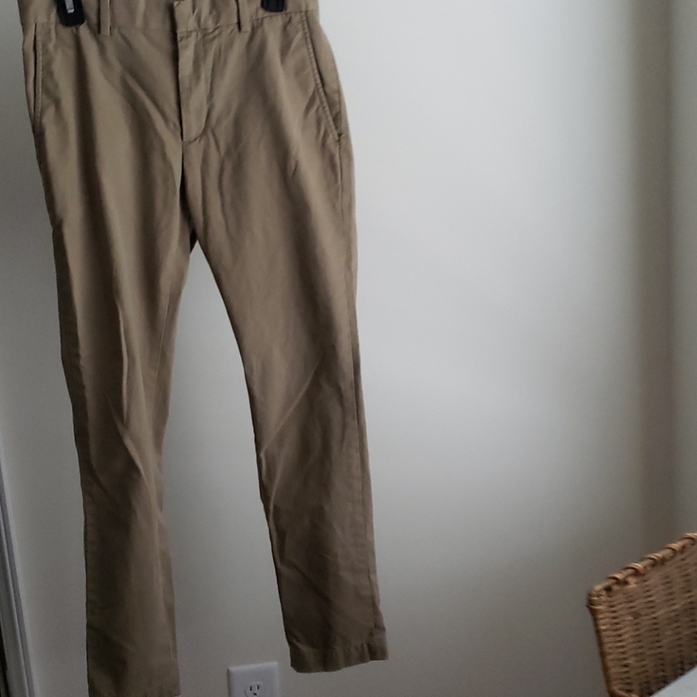 Chinos